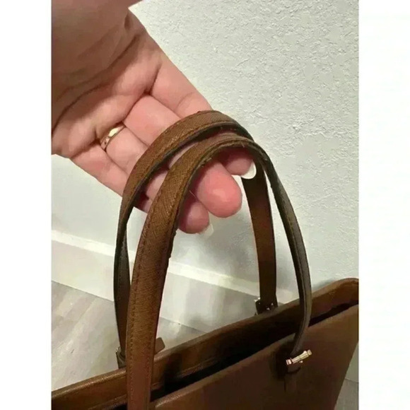 Michael Michael Kors  JET SET ITEM LARGE TOP ZIP POCKET TOTE - Picture 11 of 11